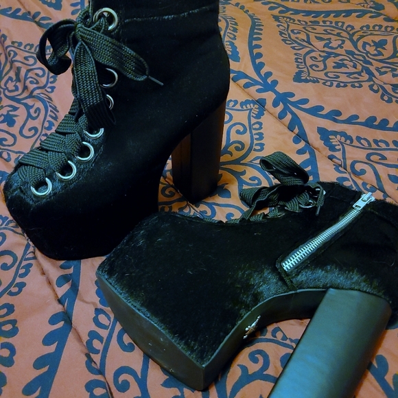 Charla Tedrick Lenox Boot - Picture 4 of 5